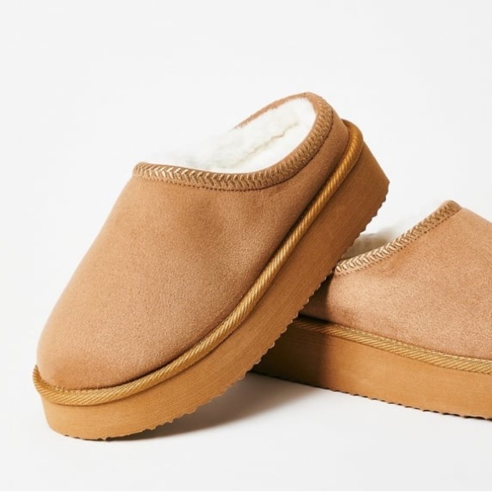 NWT Shoe Dazzle Cozy Tan Women's Platform Shoes in Size 10 - Picture 8 of 11